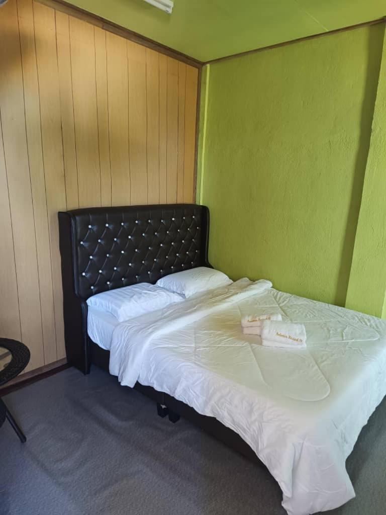Perhentian Hazipah Hotel Kampong Pasir Hantu Værelse billede